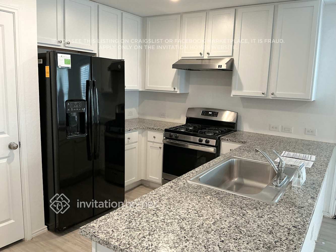 Building Photo - 6558 Runaway Row