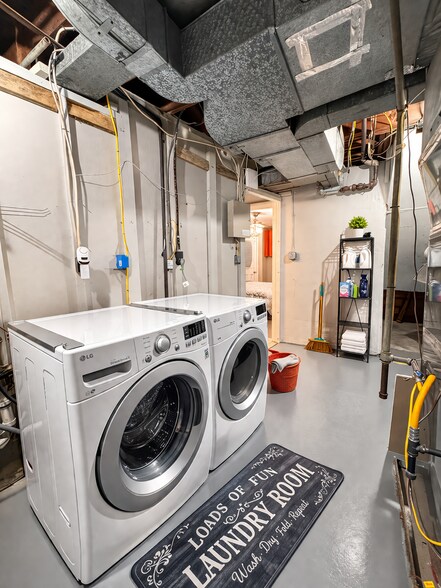 Building Photo - 134 Mississippi Ave SE