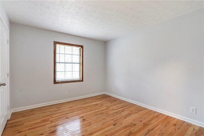 Building Photo - 3475 Leaf Land Ct