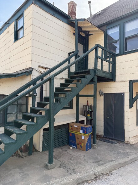 Building Photo - 1117 NW 38th St