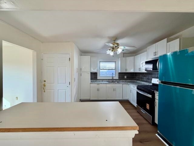 Building Photo - 71 Linnet St