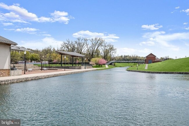 Building Photo - 13 N Allegany St