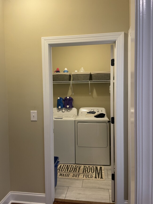 Building Photo - 715 Landrum Trl