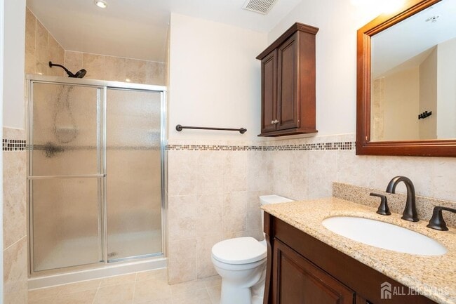 Building Photo - 1503 Blossom Cir