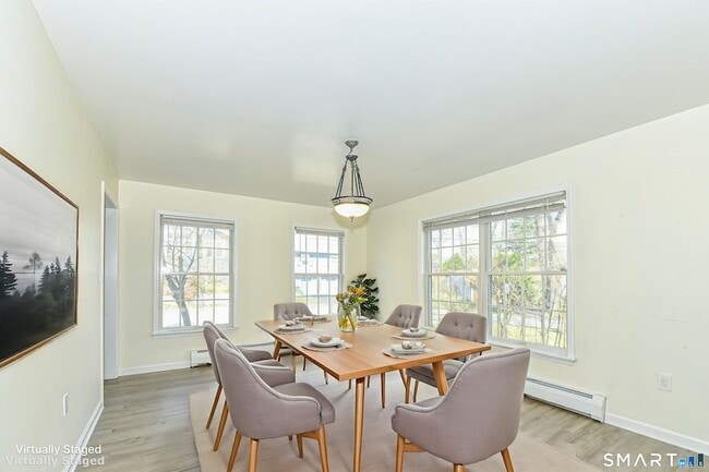 Building Photo - 5 Moody Ave