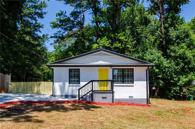 Building Photo - 4244 Lindsey Dr