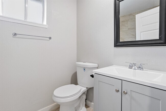 Building Photo - 12226 Kings Meadow Dr