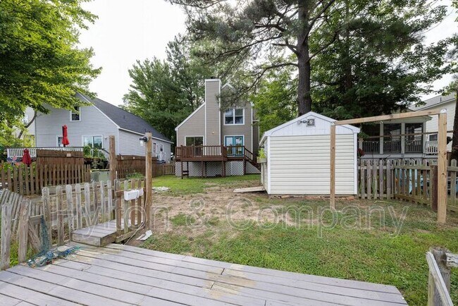 Building Photo - 7712 Breaker Point Ct