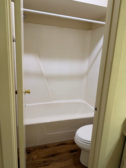 Building Photo - 14448 Bonham St