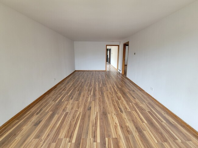 Building Photo - 2306 N 75th Ave