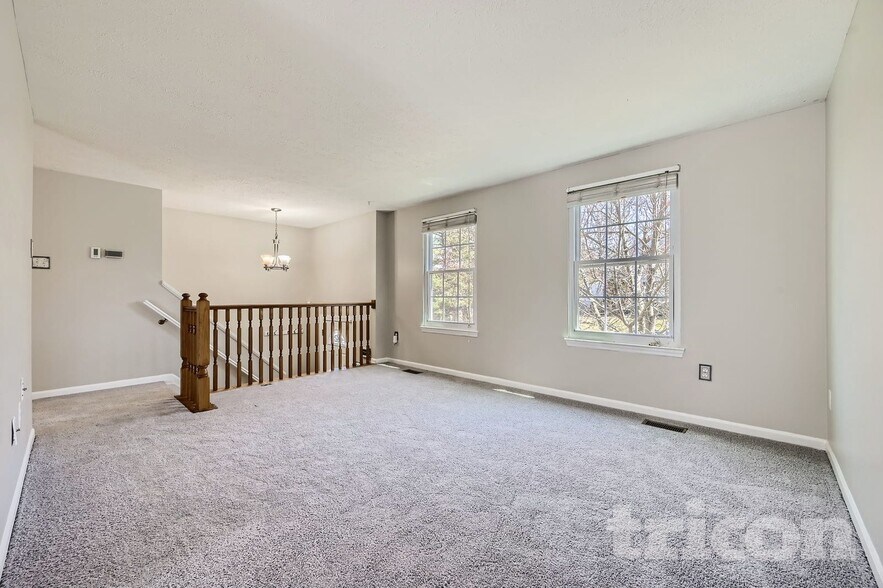 Building Photo - 4231 Greys Run Cir