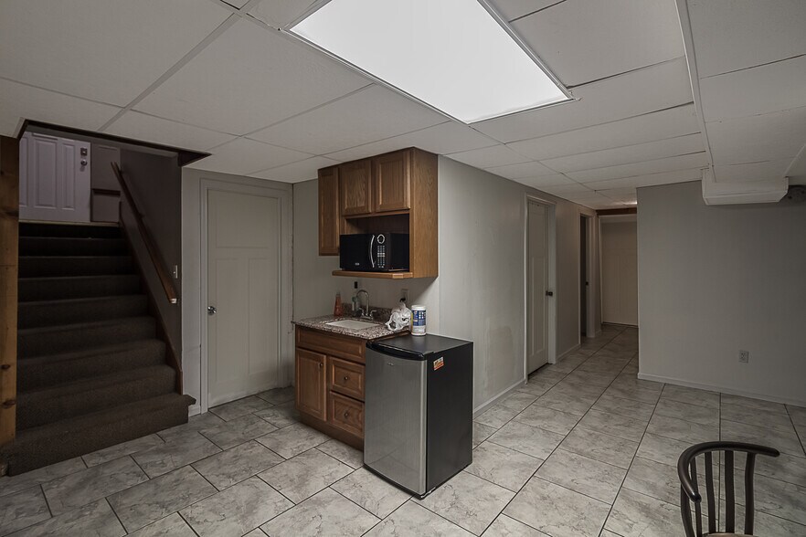 Basement - 312 N 4th St