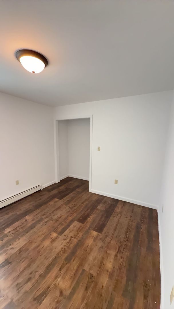 Building Photo - Williamsport PA- 3 Bedroom 1.5 Bath House