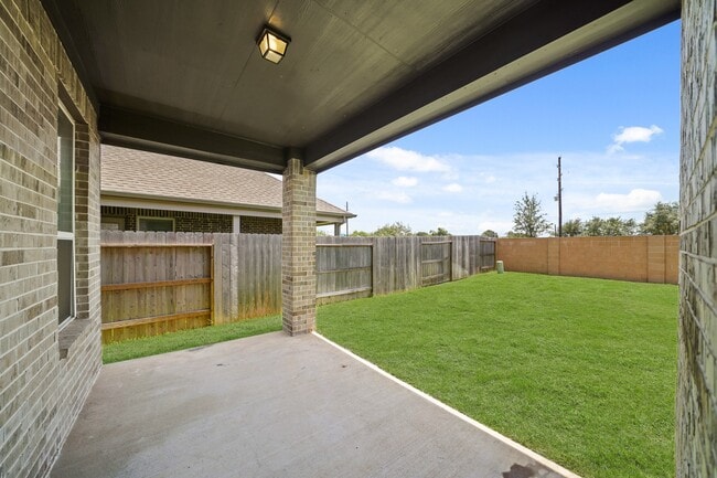Building Photo - 32407 Dew Crest St