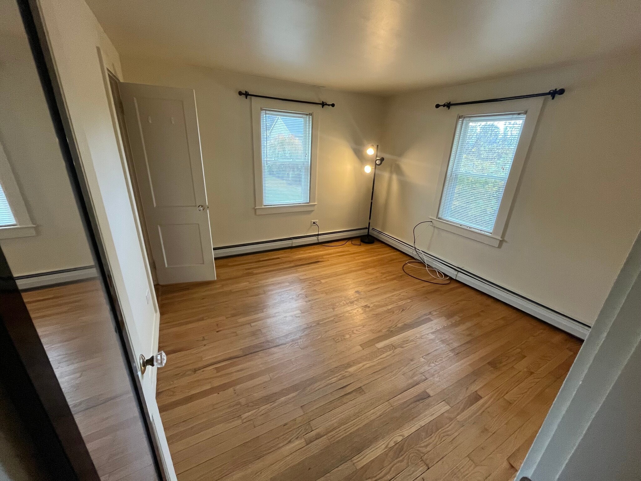 Building Photo - 34 Miles St