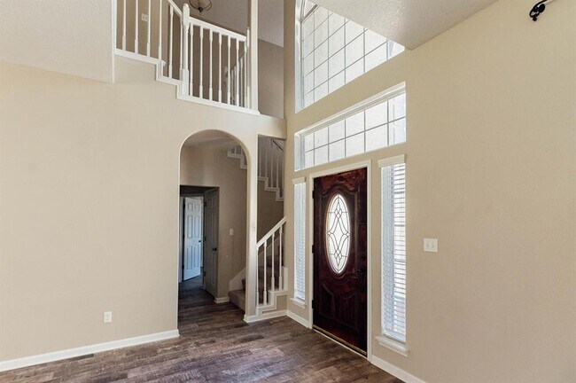 Building Photo - 27210 Afton Way