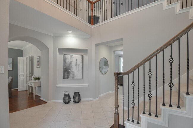 Building Photo - 7 E Shale Creek Cir