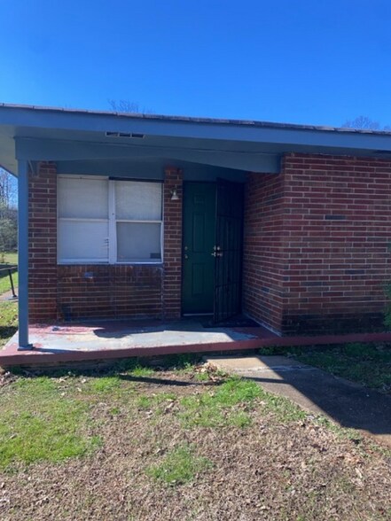 Primary Photo - 1812 Olive St