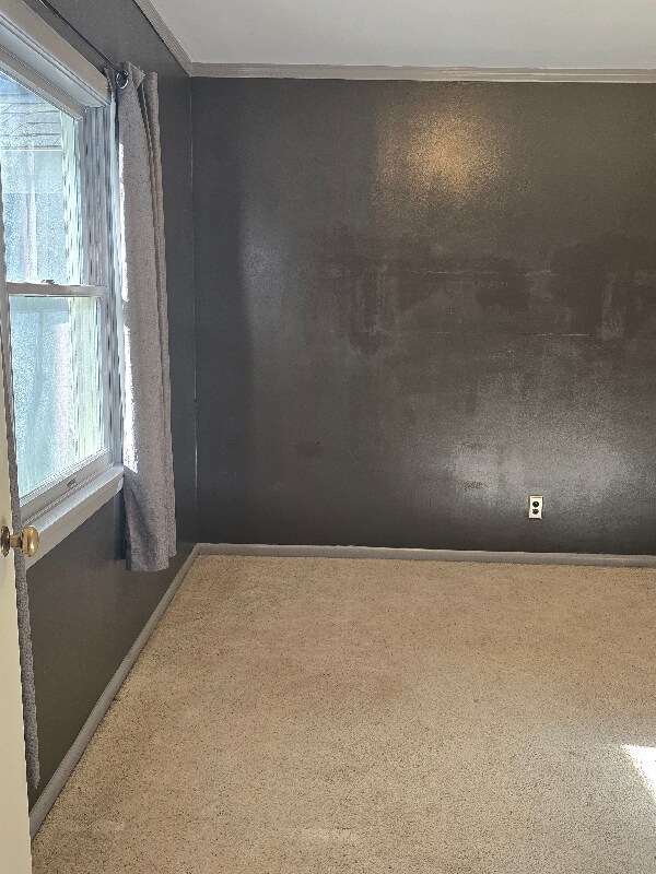 Building Photo - 2615 Silver Blvd