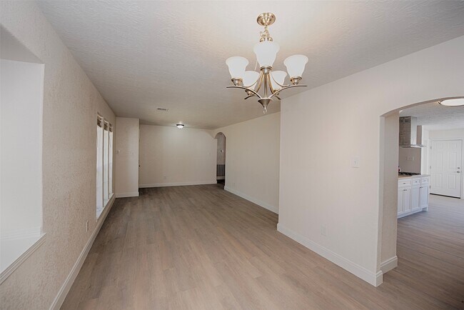 Building Photo - 11406 Sagewind Dr