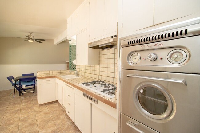Building Photo - Spacious 2-Bedroom Home with Private Pool & Office In the Cove!