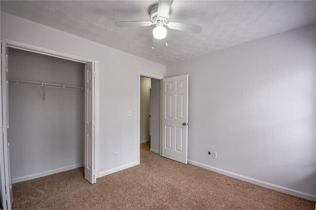 Building Photo - 1398 Field Creek Terrace