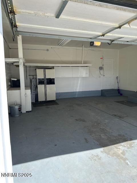 Building Photo - 7050 Pembroke Dr