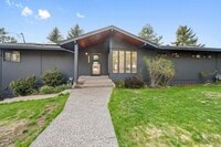 Building Photo - 2020 Fairmount St