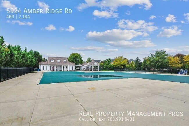 Building Photo - 5924 Amber Ridge Rd