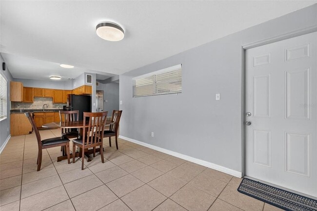Building Photo - 3015 Tampico Dr