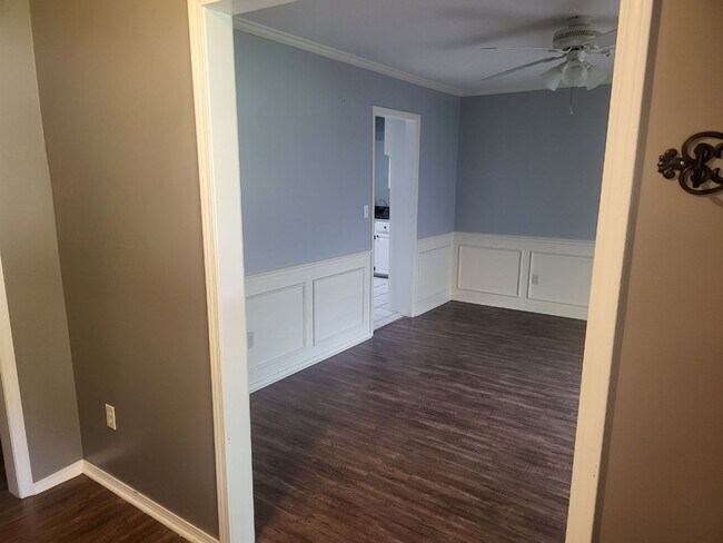 Building Photo - 3 Bed 2 Bath, Bixby Schools