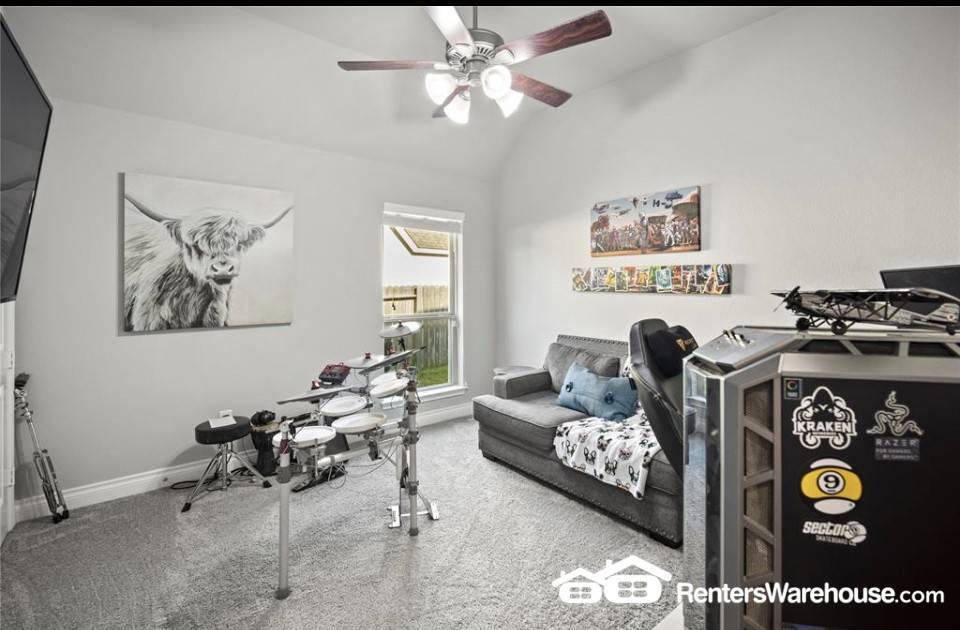 Building Photo - 23626 Sage Villa Dr
