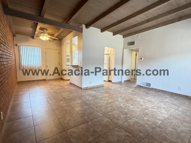 Building Photo - Beautiful Two Bedroom with Storage