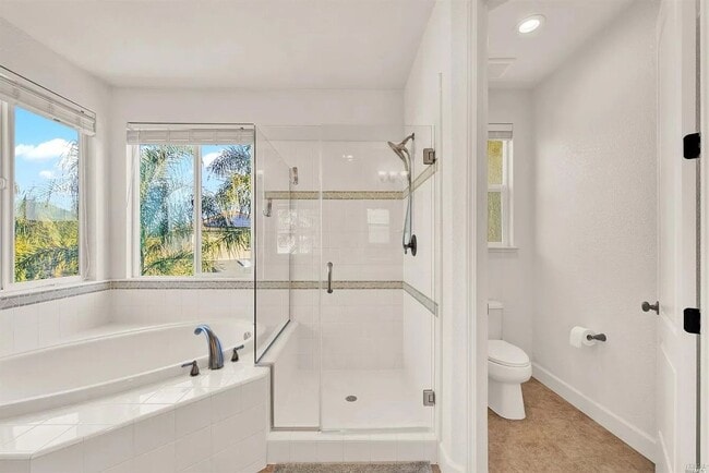 Building Photo - 107 Brighton Cir
