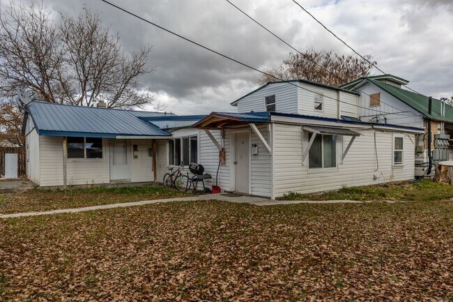 Building Photo - G47ON