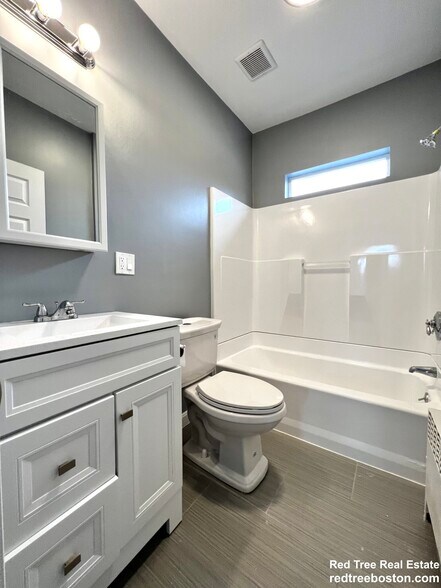 Building Photo - 1 Park St