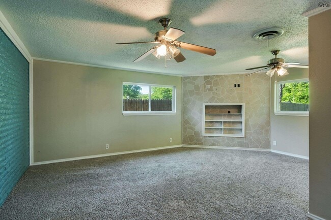 Building Photo - 5114 Fairway Blvd