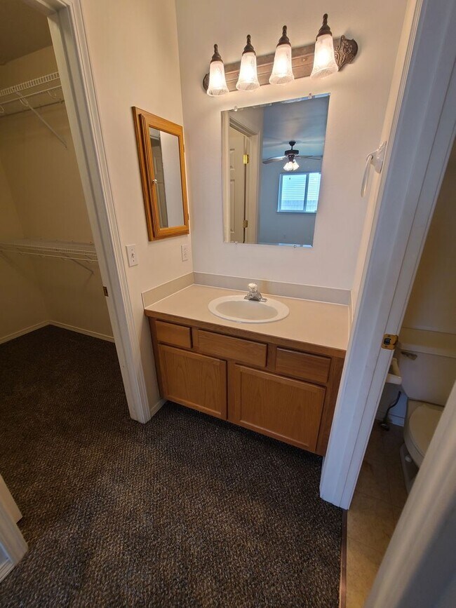 Building Photo - 4188 N Player Dr