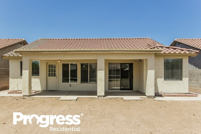 Building Photo - 6615 W Caribbean Ln