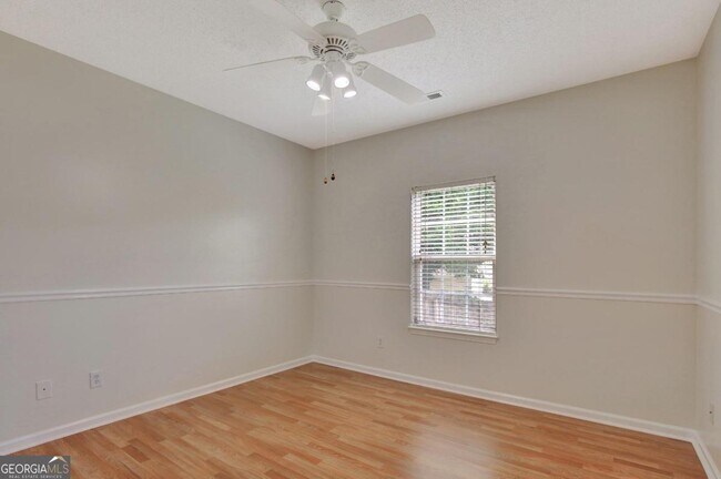 Building Photo - 333 Prescott Ct