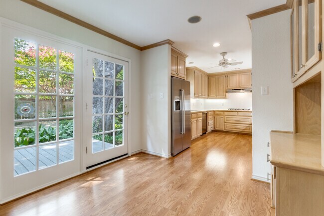 Building Photo - 5626 Caruth Blvd