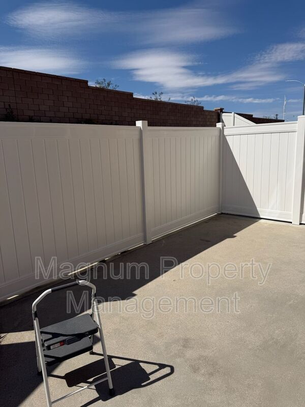 Building Photo - 31133 Antares St