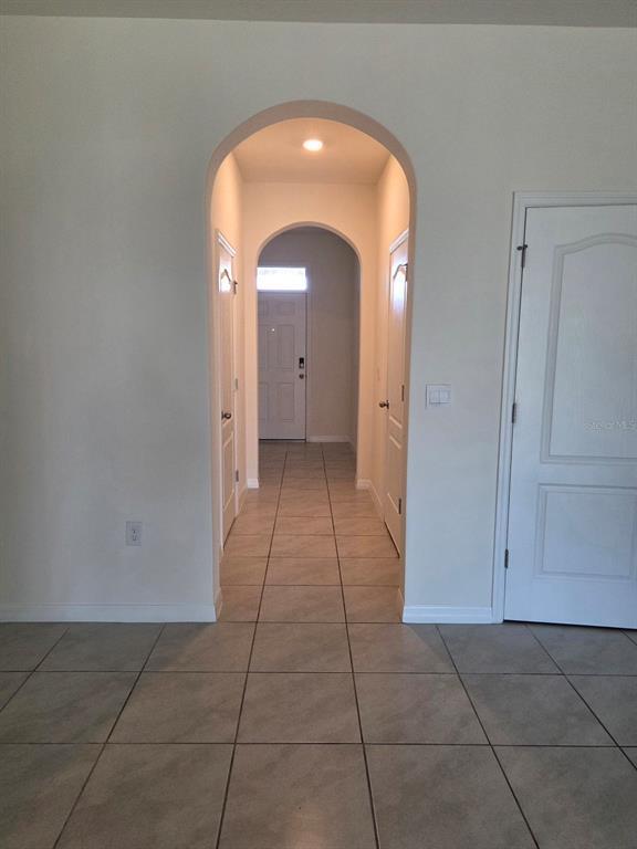 Building Photo - 2294 Tay Wes Dr