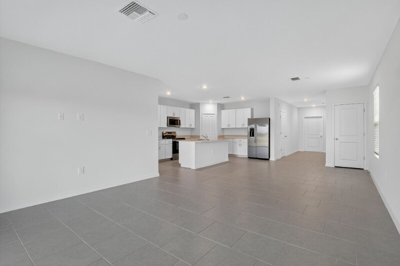 Building Photo - 19525 Fairhill Ct