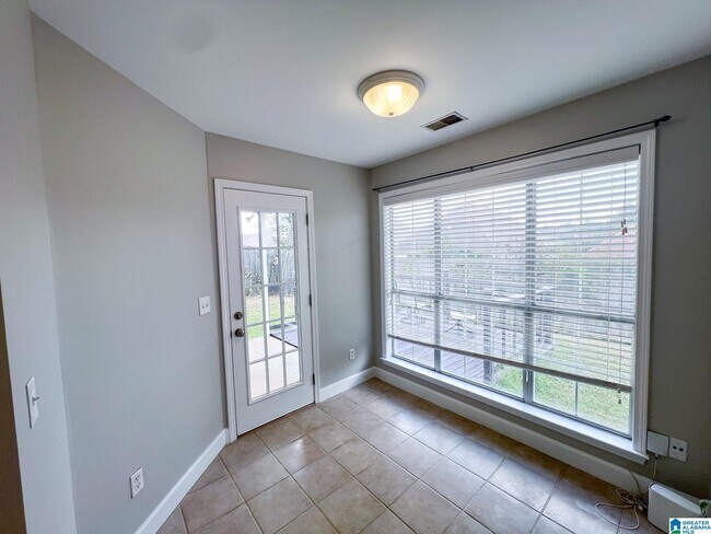 Building Photo - 1057 Wyndham Ln
