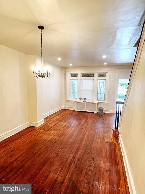 Building Photo - 2413 S 64th St