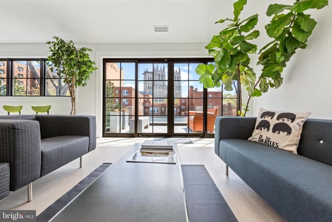 Building Photo - 3119 38th St NW