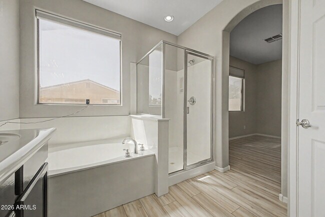 Building Photo - 15207 W Windward Ave