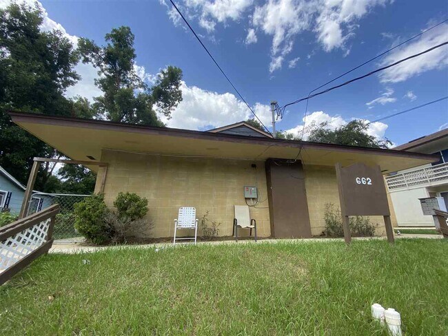 Primary Photo - 662 Liberty St