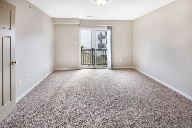Building Photo - 303 Stonewall Creek Dr